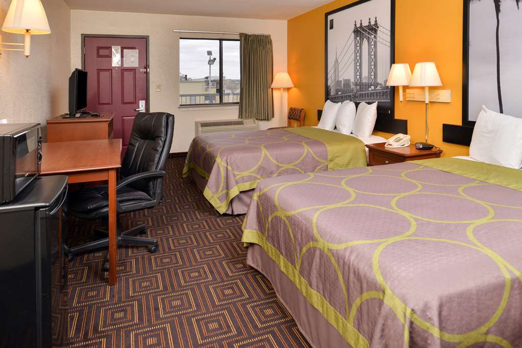 Super 8 by Wyndham Seguin Hotel Ruang foto