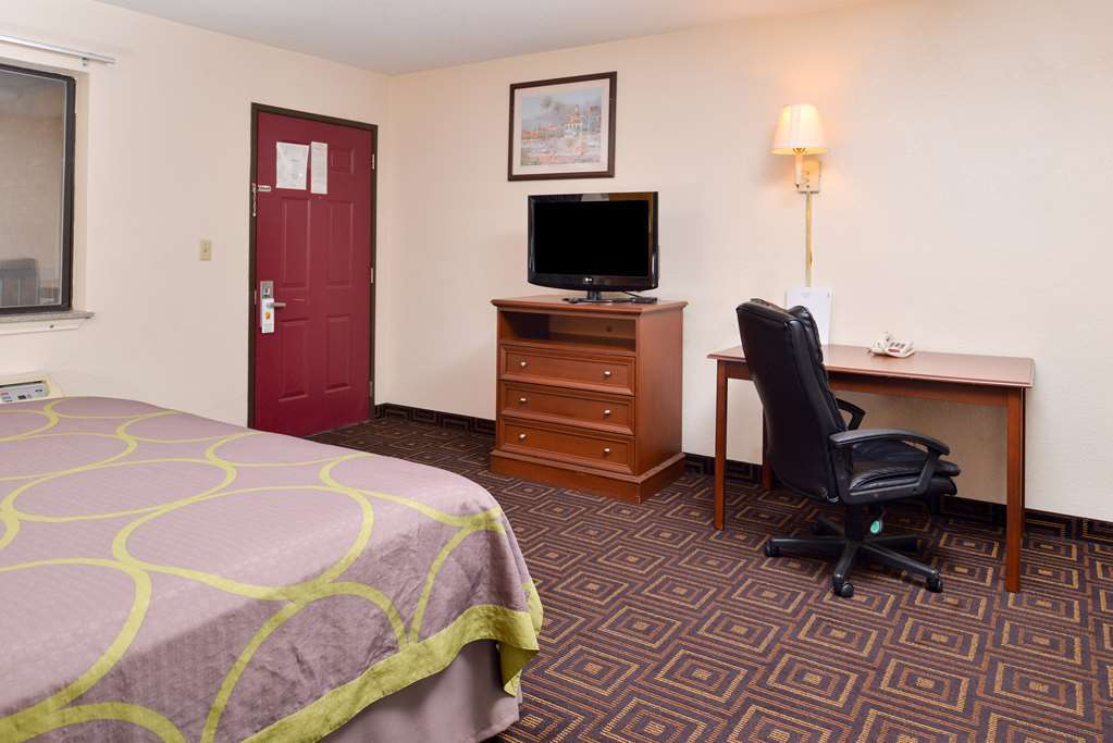 Super 8 by Wyndham Seguin Hotel Ruang foto