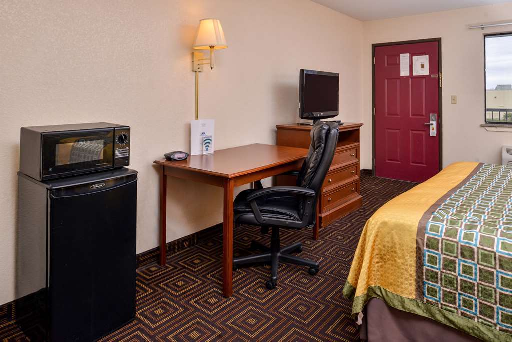 Super 8 by Wyndham Seguin Hotel Ruang foto